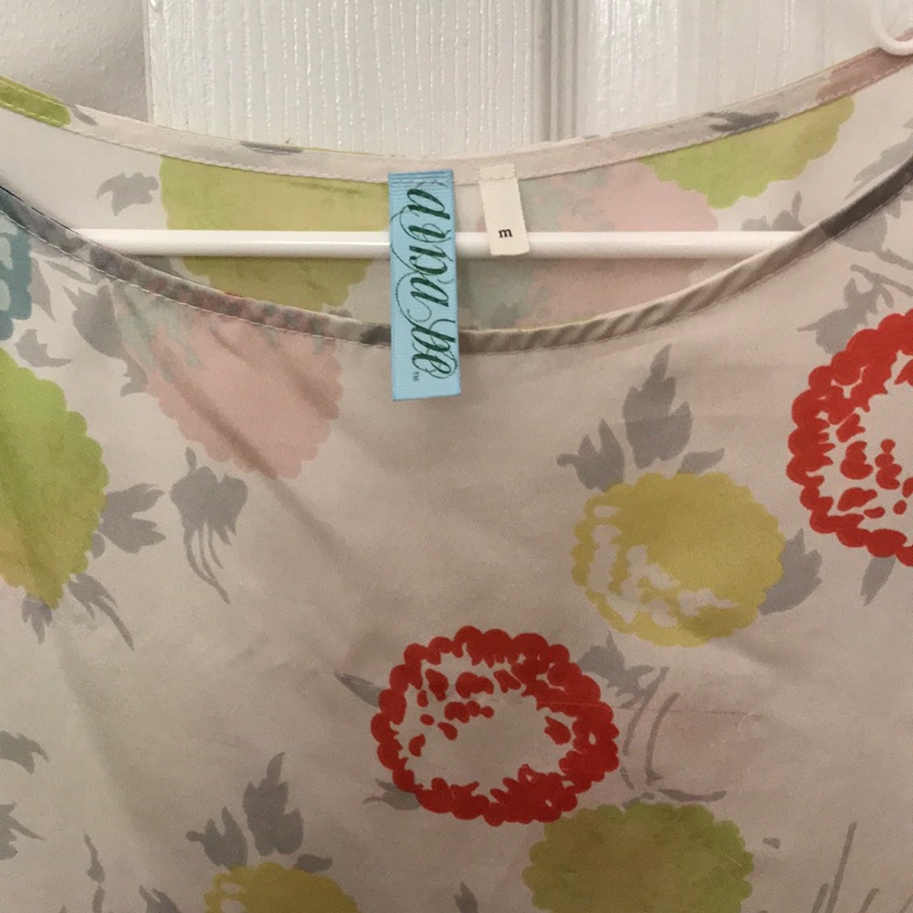 Blouse - Picture 2 of 2